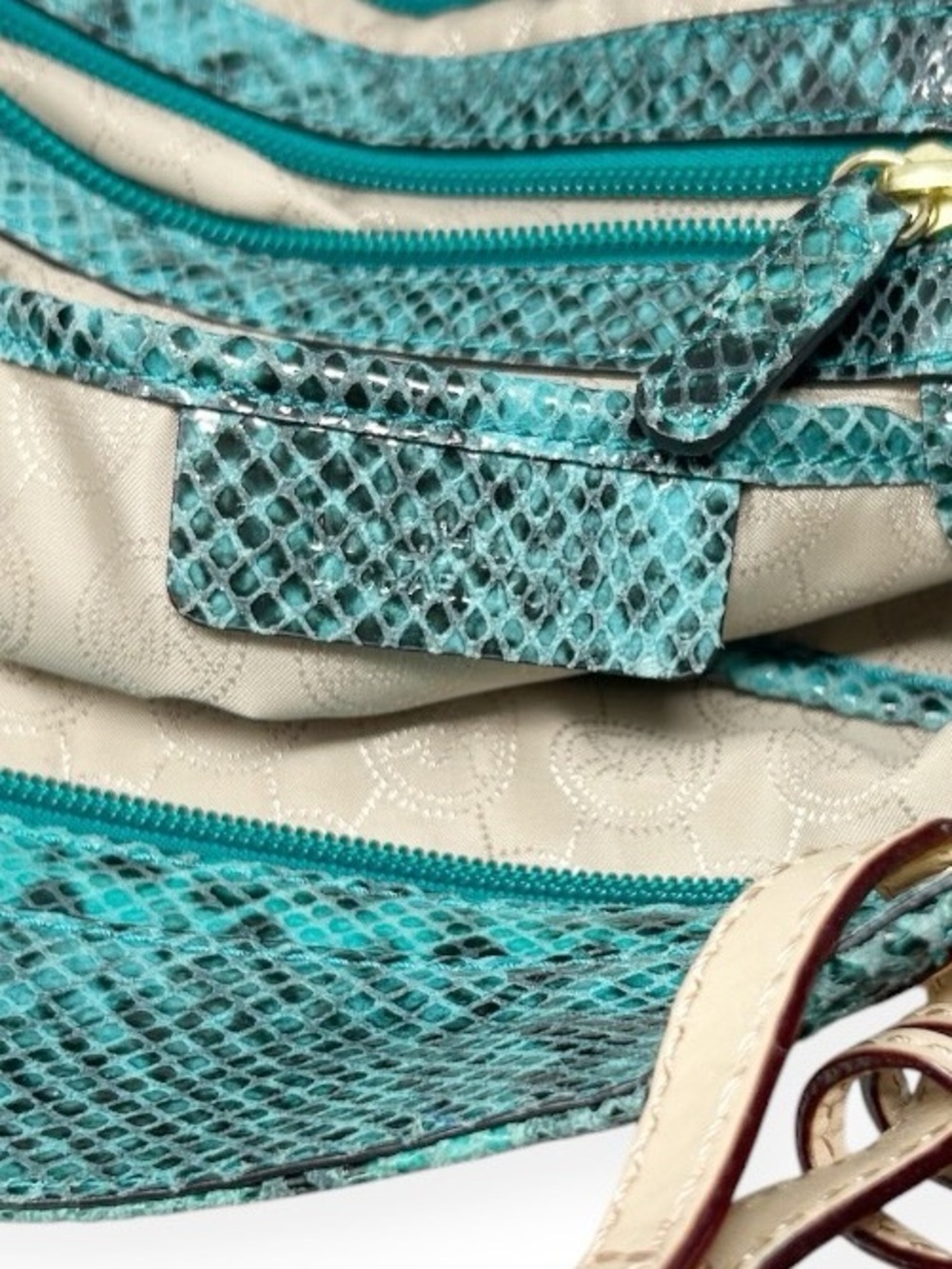 MICHAL KORS Python Tote Bag - Picture 7 of 14